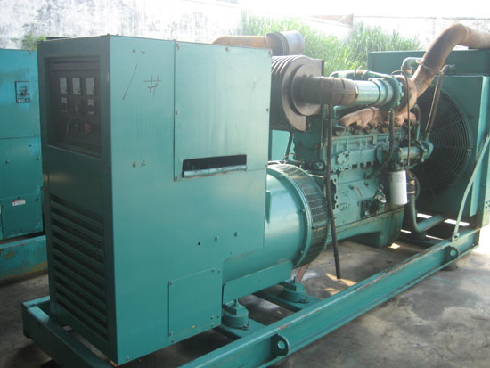 定南租赁发电机- 发电机碳刷磨损的原因是什么