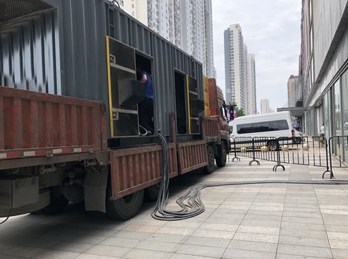 定南冷却液不足的情况下如何检查柴油发电机组？